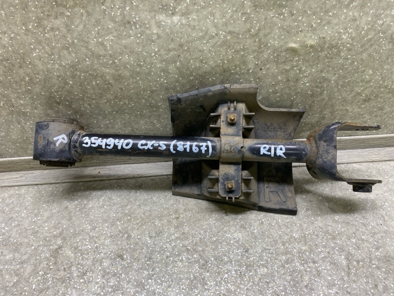 Рычаг задней подвески поперечный нижний правый MAZDA CX-5 (KF) 16-21 2018 2.5L KB7W-28-500 Б/У