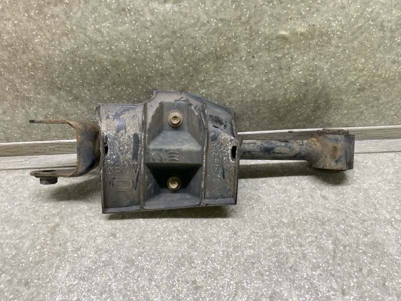 Рычаг задней подвески поперечный нижний правый CX-5 (KF) 16-21 2018 2.5L