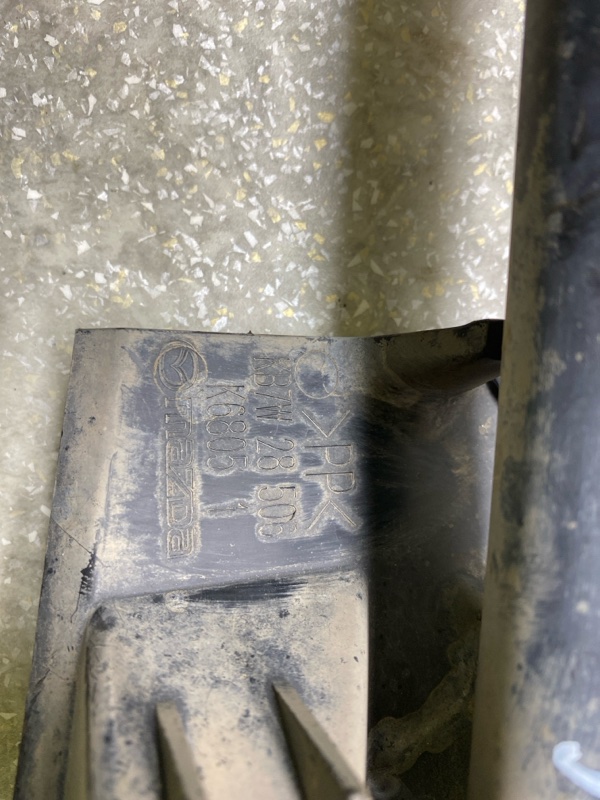 Рычаг задней подвески поперечный нижний правый MAZDA CX-5 (KF) 16-21 2.5L