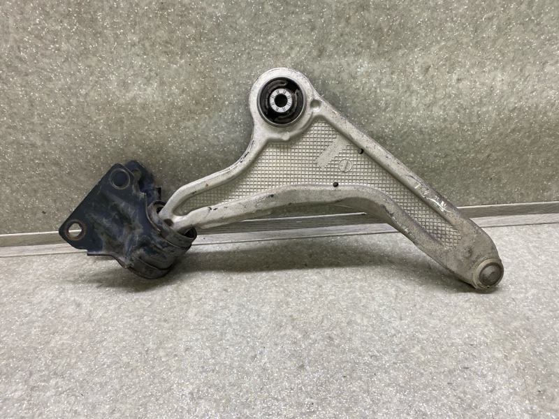 Рычаг передней подвески нижний левый FUSION 14- 2019 C20EDEF