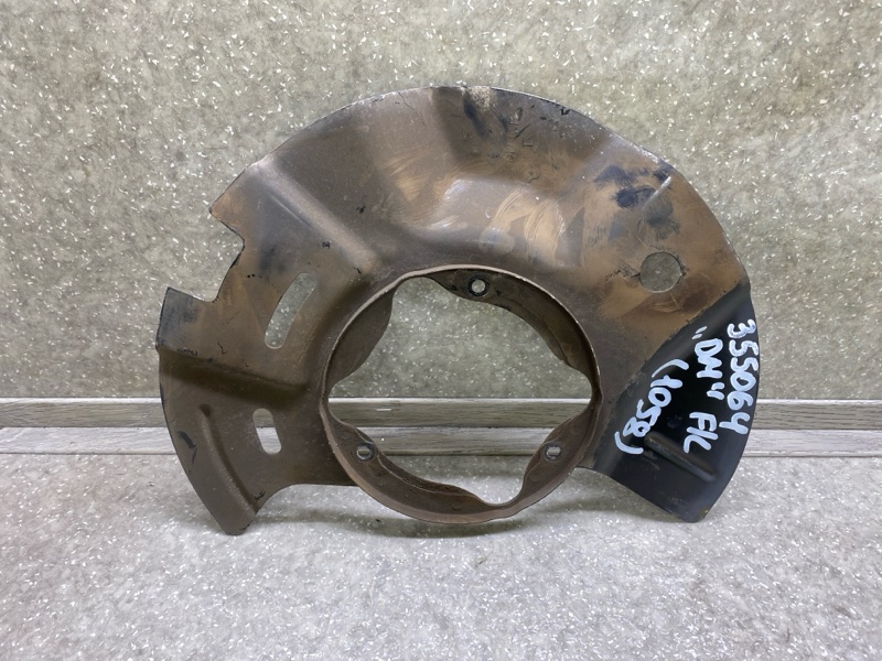 Защита тормозного диска передняя левая HYUNDAI SANTA FE (DM) 12-18 2017 2.4 G4KJ 51755-2W100 Б/У