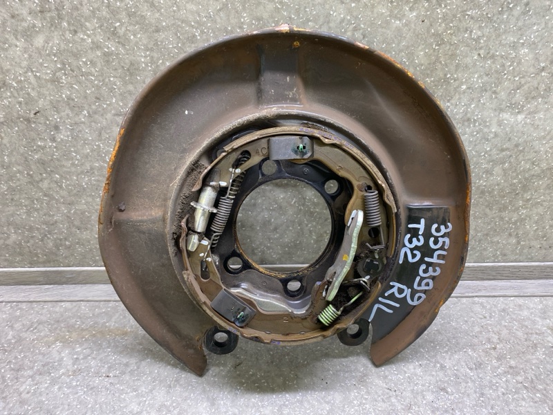 Запчасть тормозной механизм левый NISSAN X-TRAIL/ROGUE T32 13-20 44010-5TA5A Б/У Тормозной механизм левый NISSAN X-TRAIL/ROGUE T32 13-20 44010-5TA5A Б/У