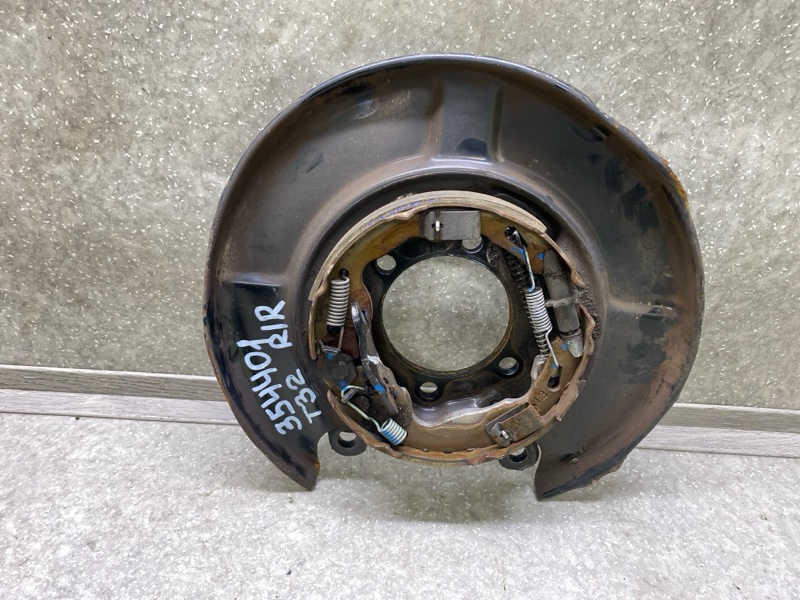 Тормозной механизм правый NISSAN X-TRAIL/ROGUE T32 13-20 44000-5TA5A Б/У