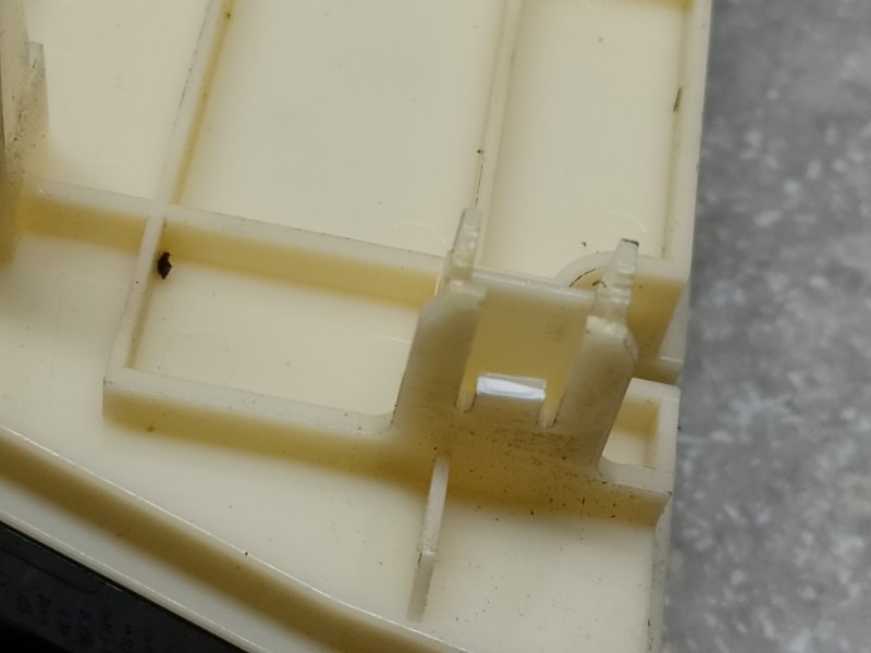 Блок управления печкой PRIUS - 30 09-17 2011 XW30 1.8 2ZRFXE