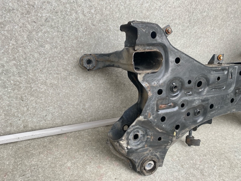 Балка передней подвески ELANTRA AD 16- 2017 2.0 G4NH