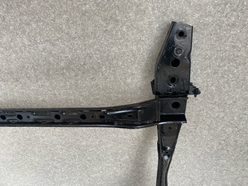 Балка передней подвески CX-5 (KF) 16-21 2018 2.5L Балка передней подвески CX-5 (KF) 16-21 2018 2.5L