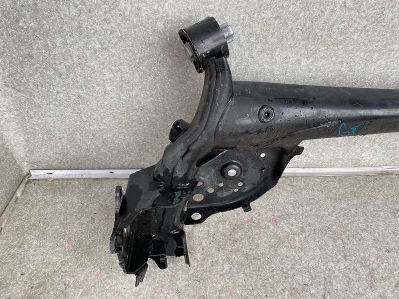 Балка задней подвески CX-30 19- 2021 2.5L