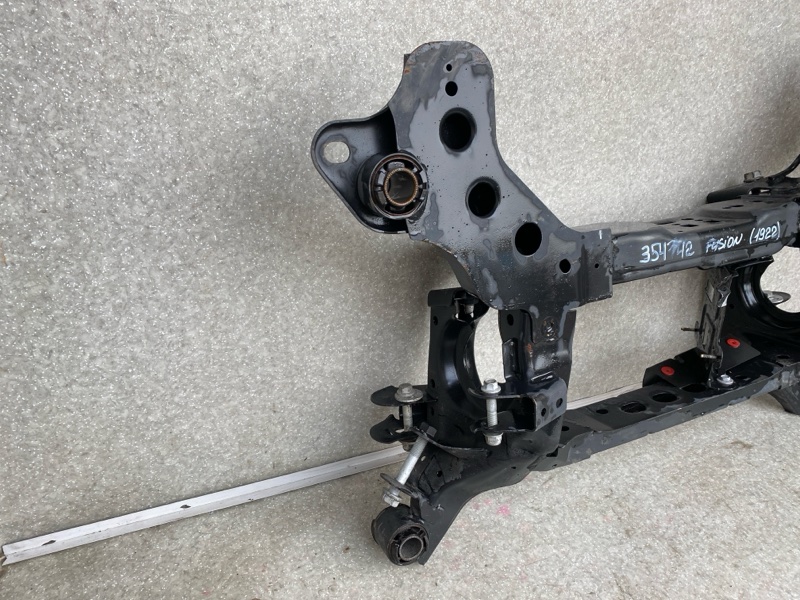 Балка задней подвески FUSION 14- 2019 C20EDEF