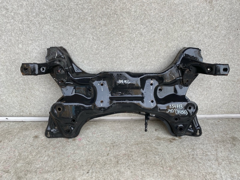 Балка передней подвески HYUNDAI ELANTRA MD 10-15 2013 1.8 G4NB 62400-3Y000 Б/У