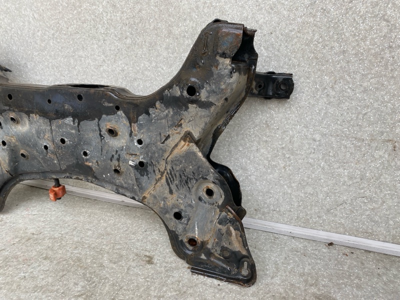 Балка передней подвески ELANTRA MD 10-15 2013 1.8 G4NB