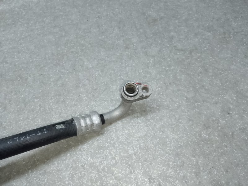 Трубка кондиционера PRIUS - 30 09-17 2011 XW30 1.8 2ZRFXE Трубка кондиционера PRIUS - 30 09-17 2011 XW30 1.8 2ZRFXE