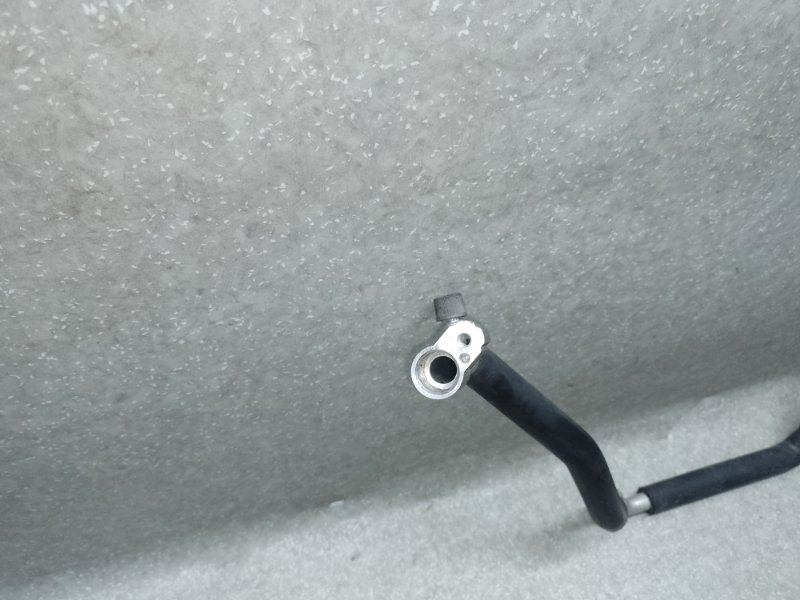 Трубка кондиционера PRIUS - 30 09-17 2011 XW30 1.8 2ZRFXE Трубка кондиционера PRIUS - 30 09-17 2011 XW30 1.8 2ZRFXE