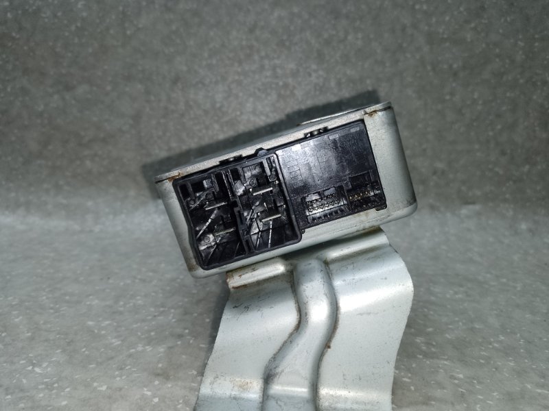 Блок управления электроусилителем руля PRIUS - 30 09-17 2011 XW30 1.8 2ZRFXE