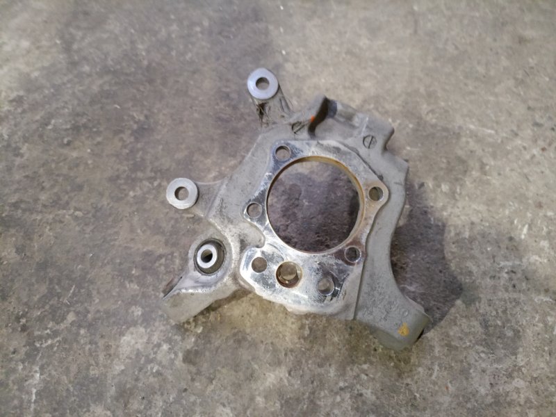 Цапфа задняя левая INFINITI G25/G35/G37/Q40 06-14 2007 Седан 3.5 VQ35HR 43019-JK000 Б/У