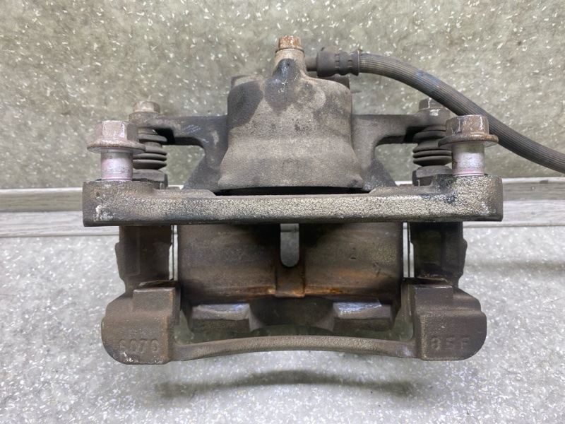 Суппорт тормозной передний правый MAZDA CX-5 (KF) 16-21 2.5L