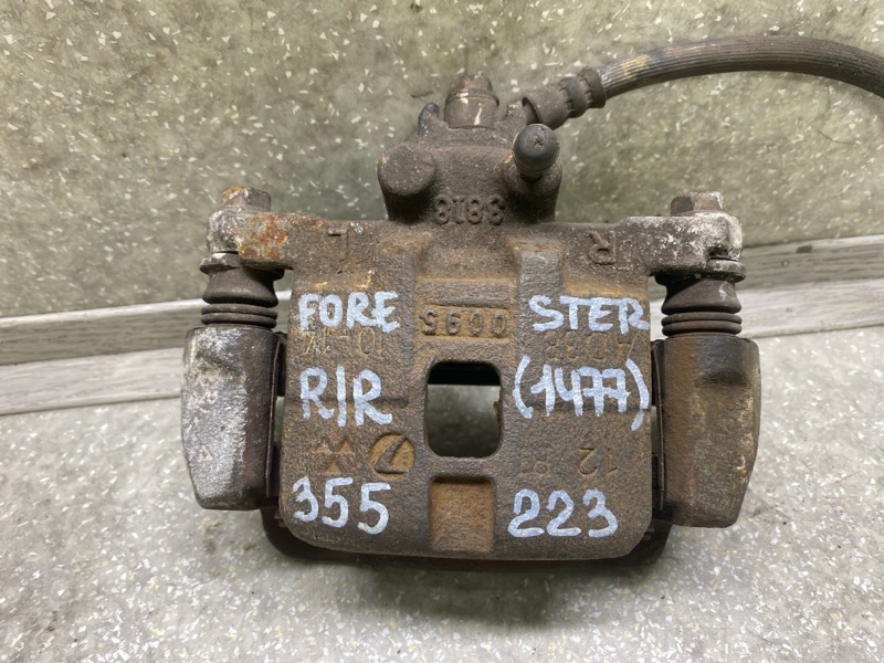 Суппорт тормозной задний правый SUBARU FORESTER SG 02-07 2005 2.5 EJ253 26692FE020 Б/У