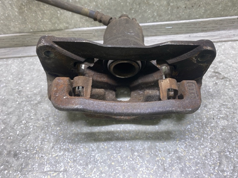 Суппорт тормозной задний правый SUBARU FORESTER SG 02-07 2.5 EJ253