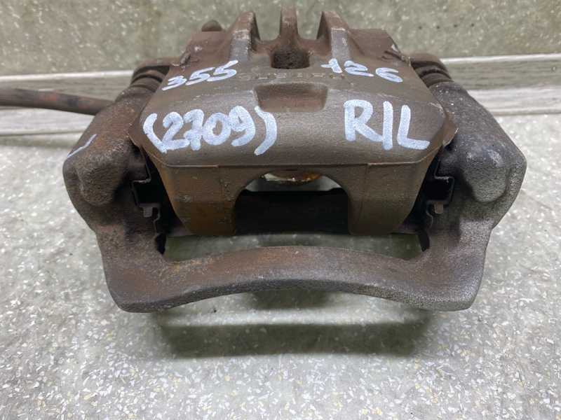 Суппорт тормозной задний левый FORESTER 12-19 2015 2.5 FB25B Суппорт тормозной задний левый FORESTER 12-19 2015 2.5 FB25B