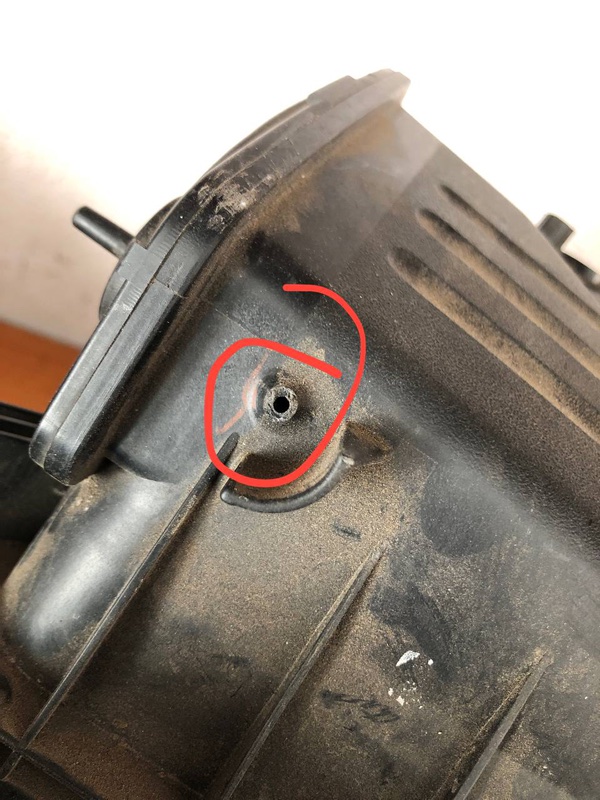 Корпус воздушного фильтра TOYOTA CAMRY 40 06-11 40 3.5