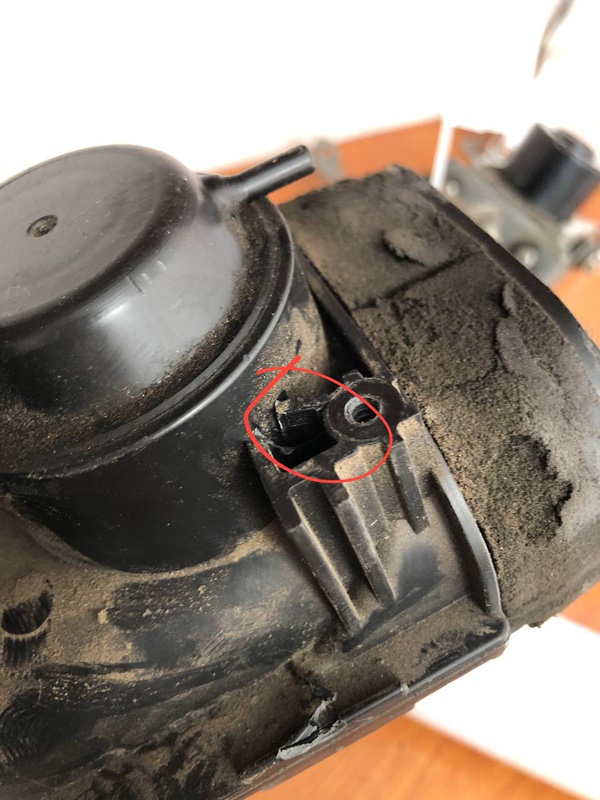 Корпус воздушного фильтра CAMRY 40 06-11 40 3.5