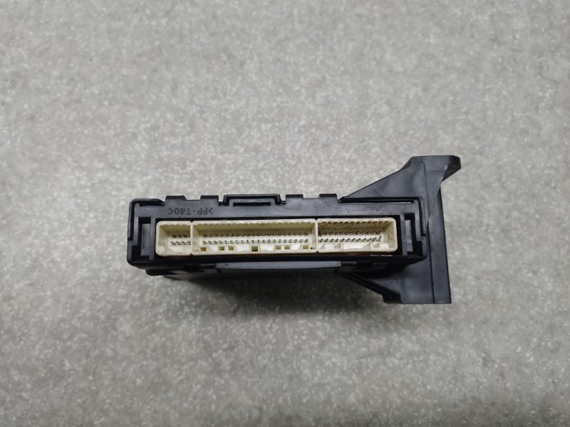 Блок электронный TOYOTA PRIUS - 30 09-17 XW30 1.8 2ZRFXE