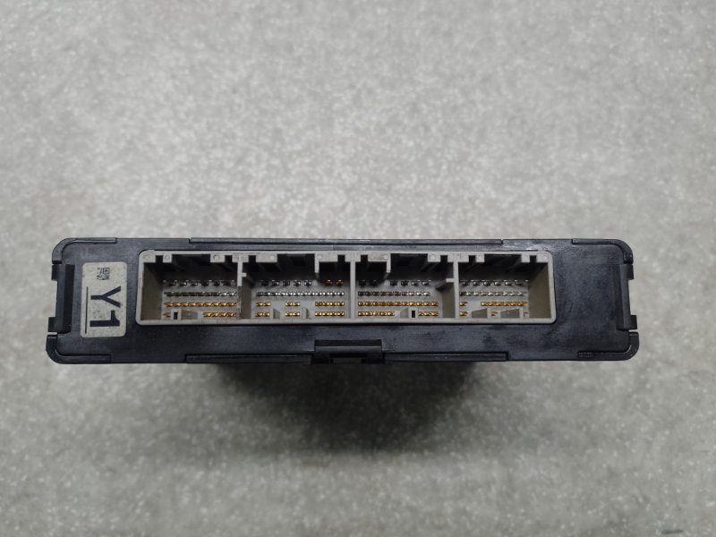 Блок управления бортовой сети TOYOTA PRIUS - 30 09-17 XW30 1.8 2ZRFXE