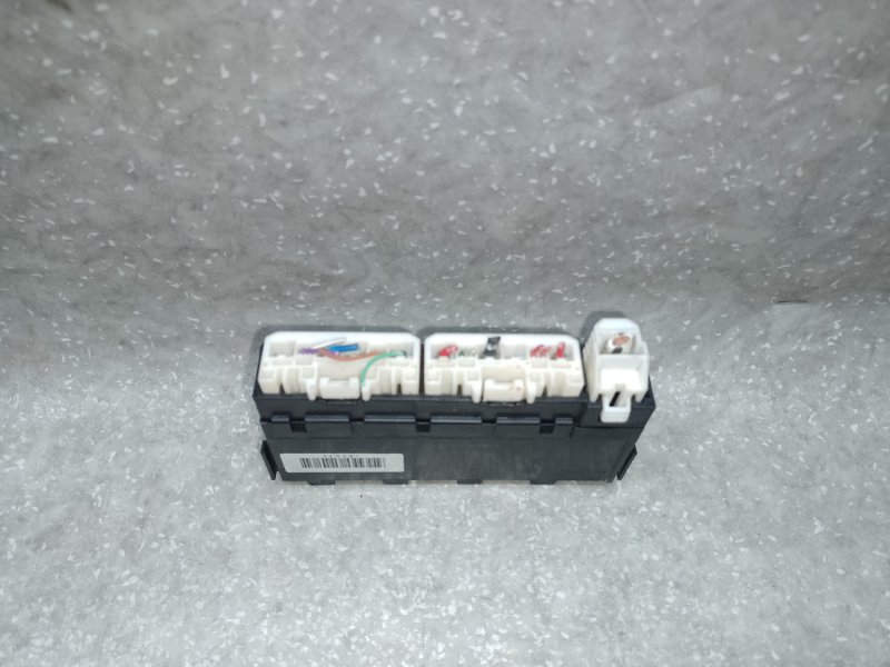 Реле TOYOTA PRIUS - 30 09-17 XW30 1.8 2ZRFXE