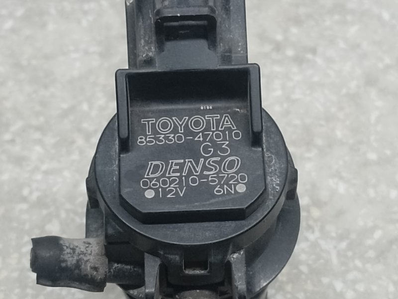 Насос омывателя стекла передний PRIUS - 30 09-17 2011 XW30 1.8 2ZRFXE