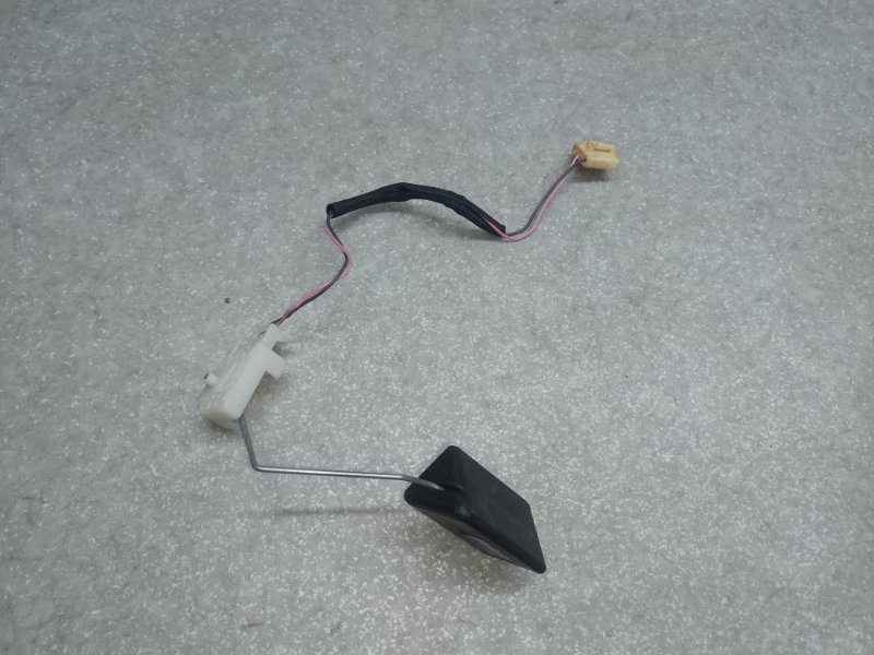 Датчик уровня топлива PRIUS - 30 09-17 2011 XW30 1.8 2ZRFXE Датчик уровня топлива PRIUS - 30 09-17 2011 XW30 1.8 2ZRFXE