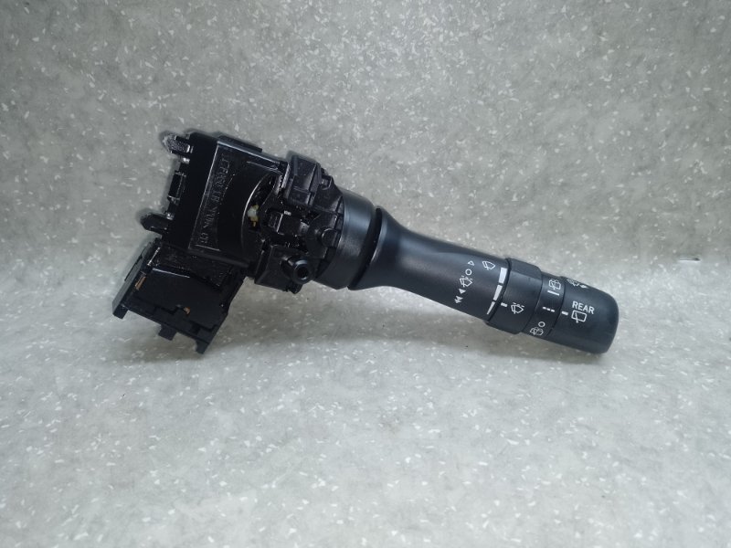 Подрулевой переключатель правый TOYOTA PRIUS - 30 09-17 2011 XW30 1.8 2ZRFXE 84652-48180 Б/У