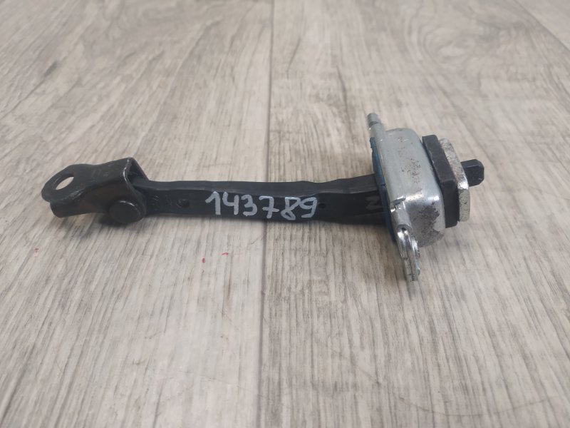 Ограничитель двери задний правый HYUNDAI ELANTRA HD 06-11 2010 Универсал 2.0 G4GC 79490-2L000 Б/У