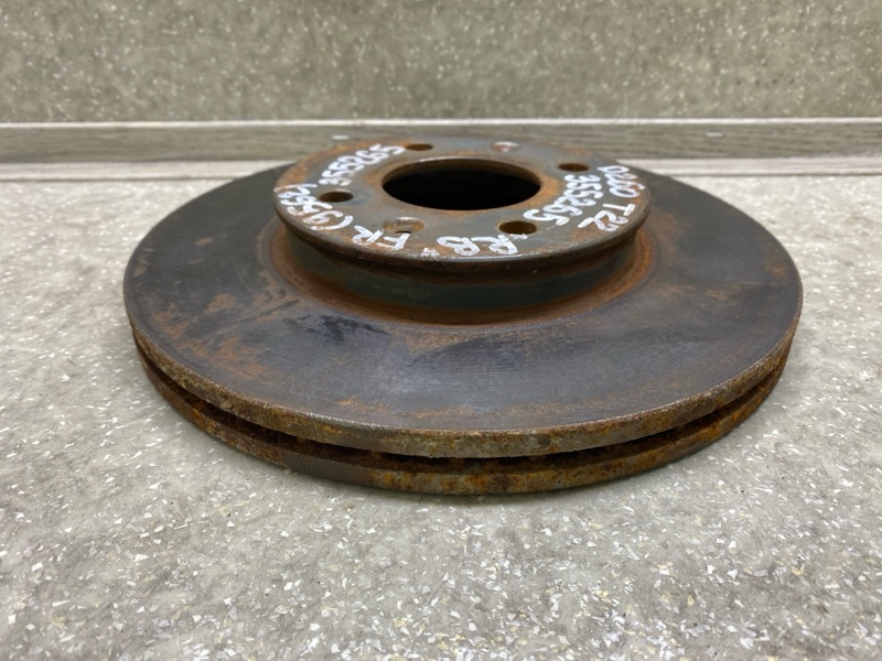 Тормозной диск передний HYUNDAI ACCENT RB 10- ХЭТЧБЭК 1.6 G4FD