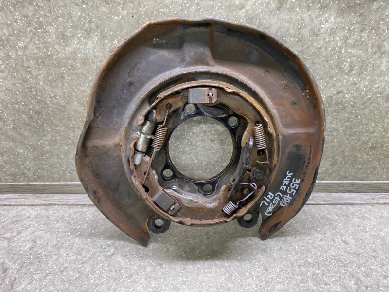 Тормозной механизм левый NISSAN JUKE 10-19 2011 1.6 MR16DDT 44010-ET01A Б/У