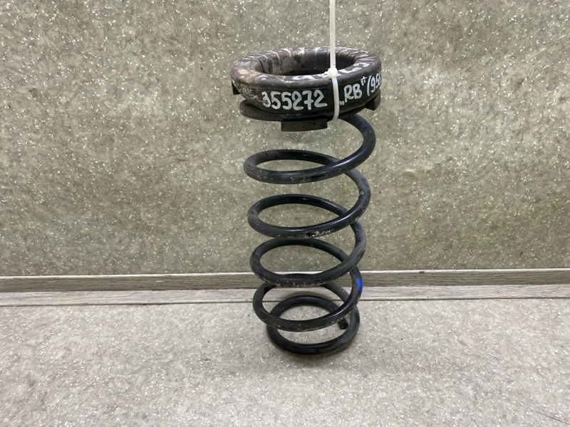 Запчасть пружина задней подвески HYUNDAI ACCENT RB 10- 2014 ХЭТЧБЭК 1.6 G4FD 55330-1R100 Б/У Пружина задней подвески HYUNDAI ACCENT RB 10- 2014 ХЭТЧБЭК 1.6 G4FD 55330-1R100 Б/У