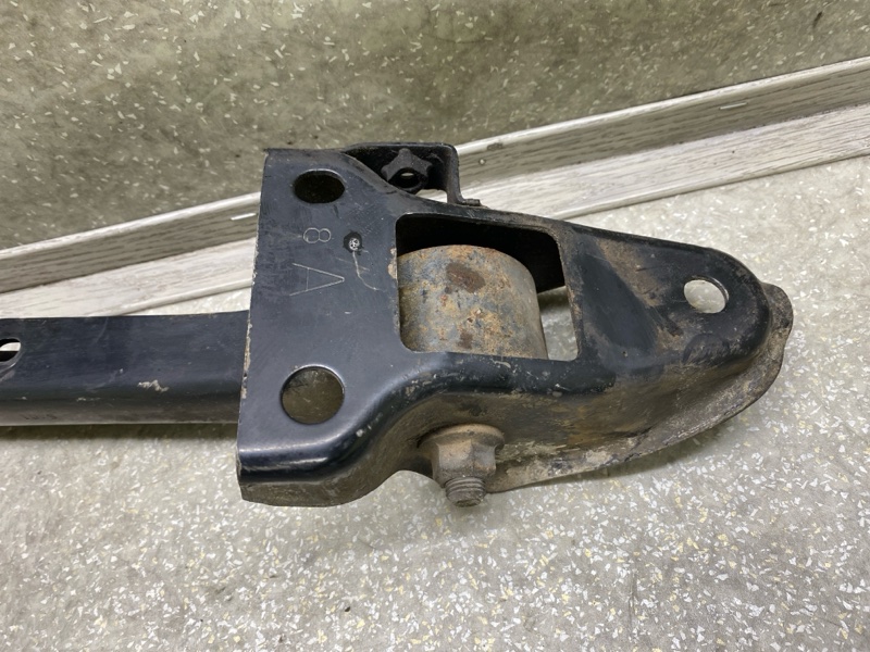 Рычаг задней подвески продольный правый SUBARU FORESTER SG 02-07 2.5 EJ253