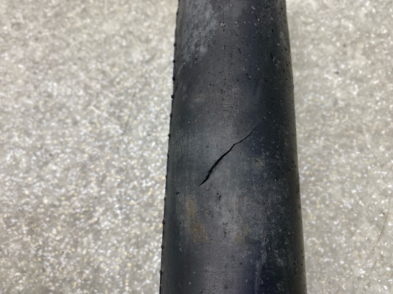 Амортизатор задний JUKE 10-19 2011 1.6 MR16DDT