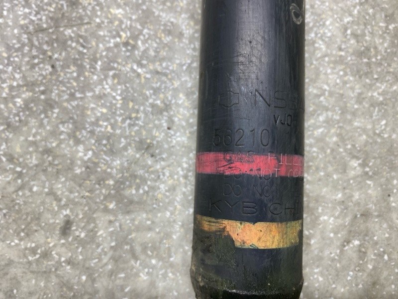 Амортизатор задний JUKE 10-19 2011 1.6 MR16DDT