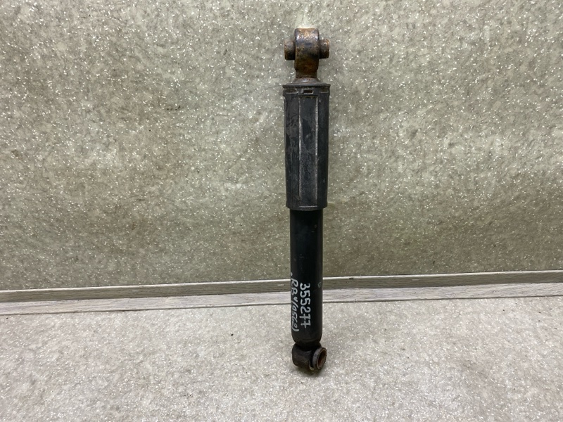 Амортизатор задний HYUNDAI ACCENT RB 10- 2014 ХЭТЧБЭК 1.6 G4FD 55300-1R300 Б/У