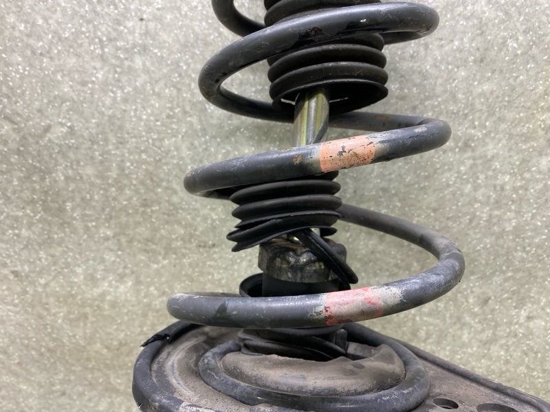 Амортизатор задний левый LEXUS ES350 06-12 3.5 2GR-FE