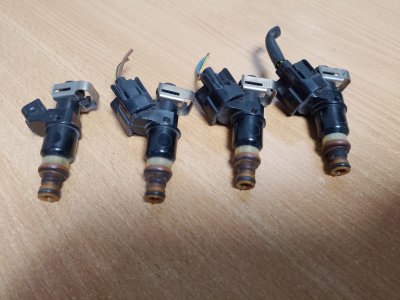 Форсунка топливная HONDA ACCORD CL7 / TSX 03-08 16450-RBB-003 Б/У