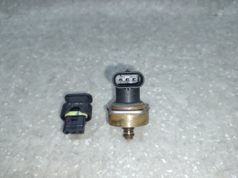 Датчик давления топлива KIA SORENTO UM 14- 2.4 G4KJ