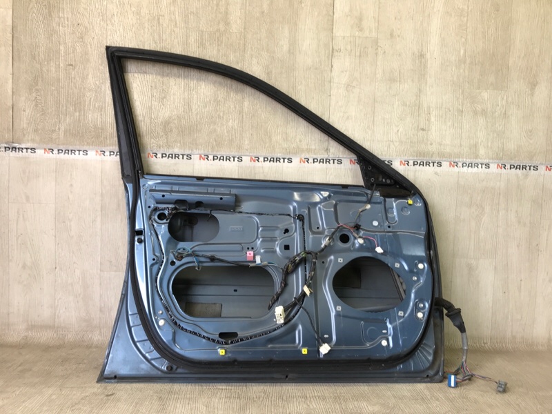 Дверь передняя левая CAMRY 30 02-06 2002 3.0 1MZFE