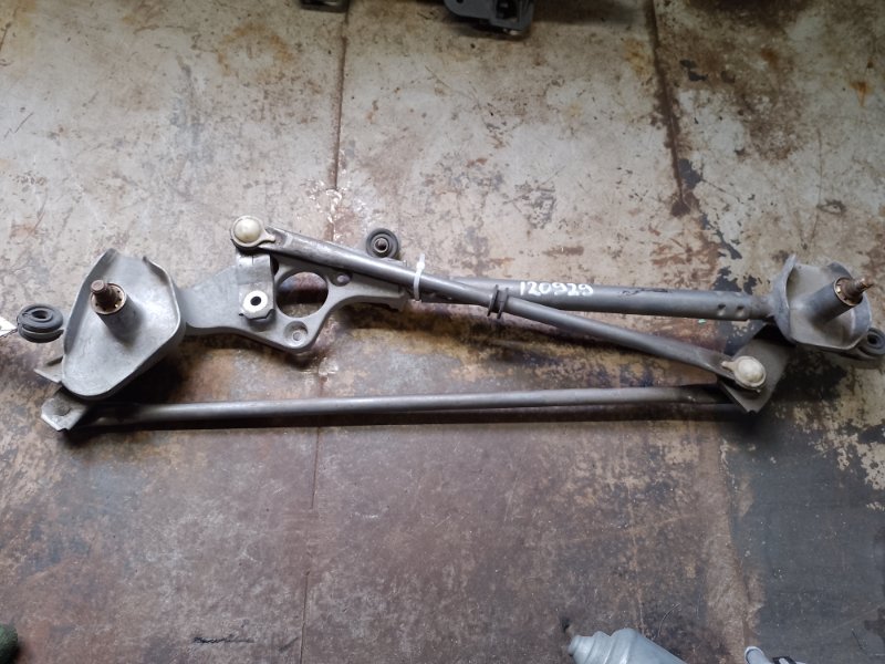 Запчасть трапеция стеклоочистителей SUZUKI KIZASHI 09-14 38110-79J20 Б/У Трапеция стеклоочистителей SUZUKI KIZASHI 09-14 38110-79J20 Б/У