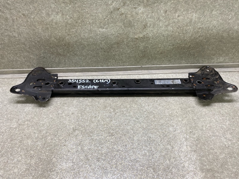 Запчасть распорка кузова TESLA MODEL Y 19- 2021 1521274-00-J Б/У Распорка кузова TESLA MODEL Y 19- 2021 1521274-00-J Б/У