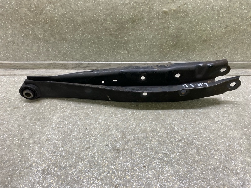 Рычаг задней подвески поперечный нижний задний левый SUBARU FORESTER 12-19 2.5 FB25B