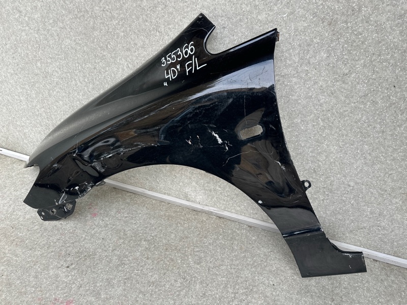 Крыло переднее левое CIVIC 4D 06-11