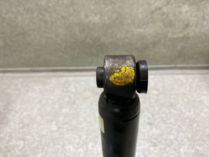 Амортизатор задний HYUNDAI ELANTRA MD 10-15