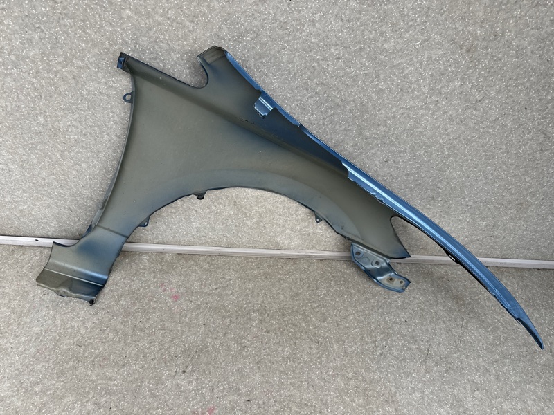 Крыло переднее левое CIVIC 4D 06-11