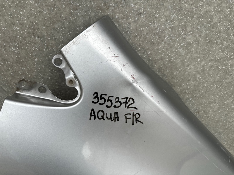 Крыло переднее правое TOYOTA PRIUS C/AQUA 11-14