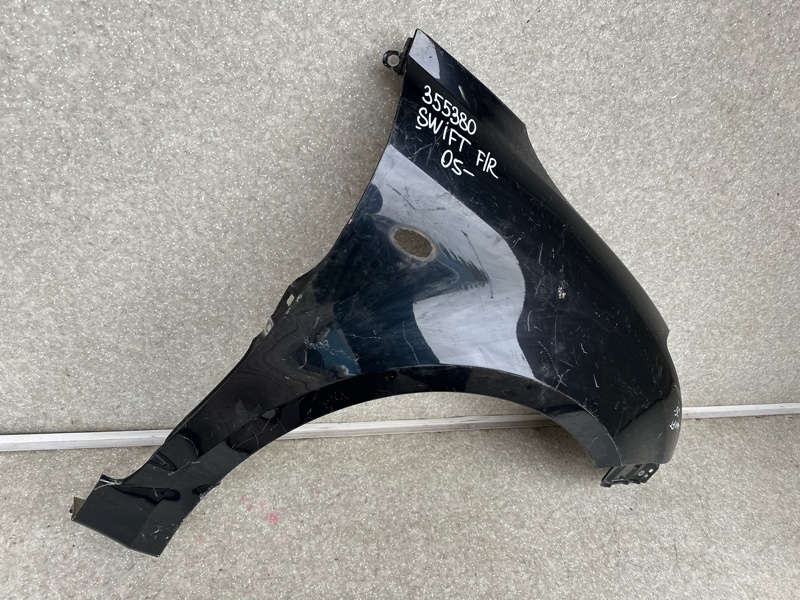Крыло переднее правое SUZUKI SWIFT 04-11 Крыло переднее правое SUZUKI SWIFT 04-11